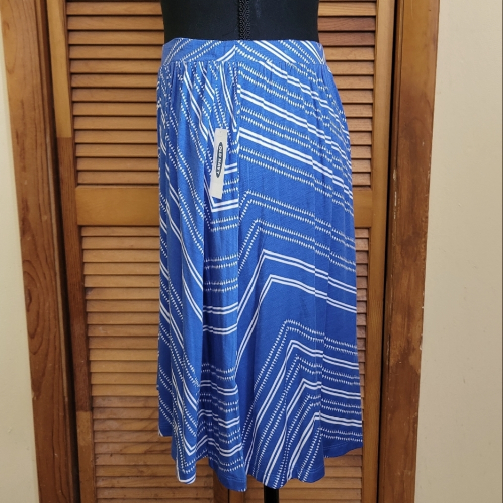 NWT Old Navy Chevron Print Mini Skirt Size Large - Picture 4 of 12